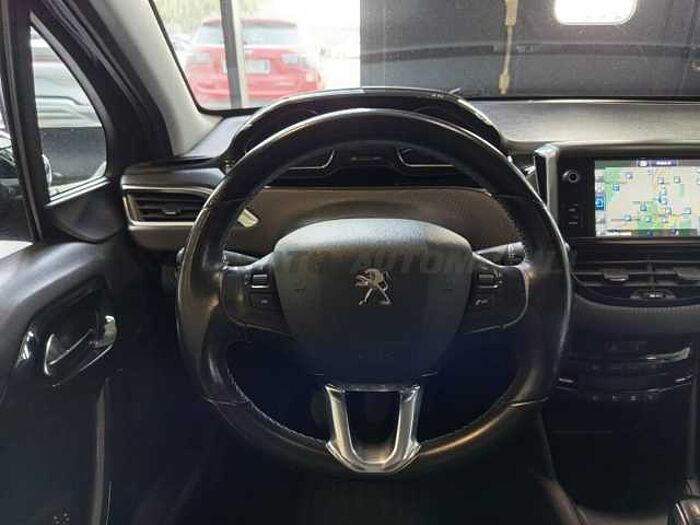 Peugeot 208 1.2l