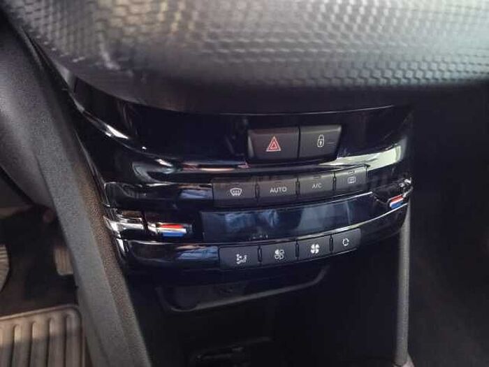 Peugeot 208 1.2l