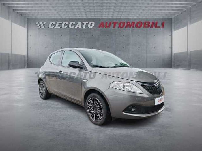 Lancia Ypsilon 1l