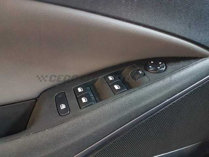 Opel Crossland X 1.6l