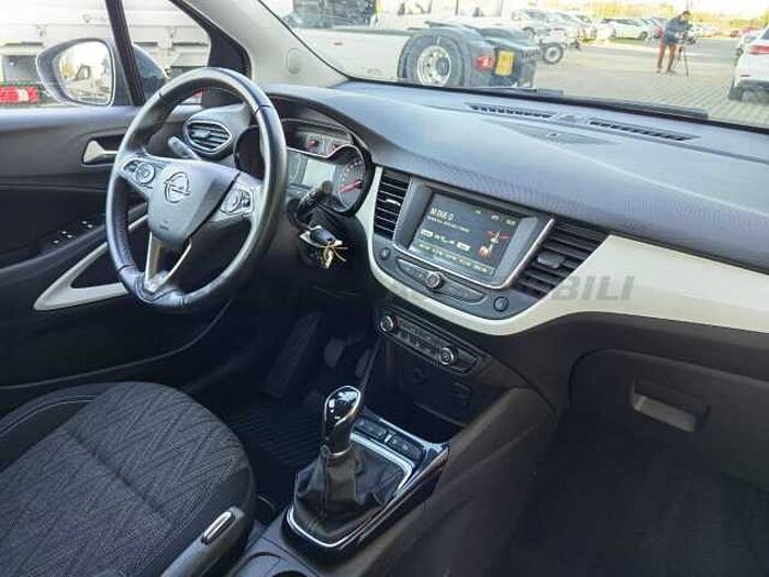 Opel Crossland X 1.2l
