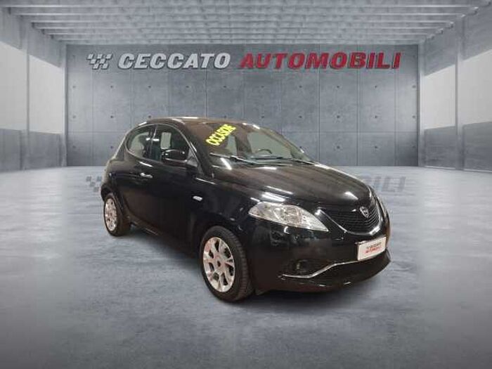 Lancia Ypsilon 1.2l