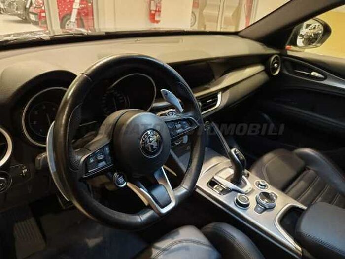 Alfa Romeo Stelvio 2.1l