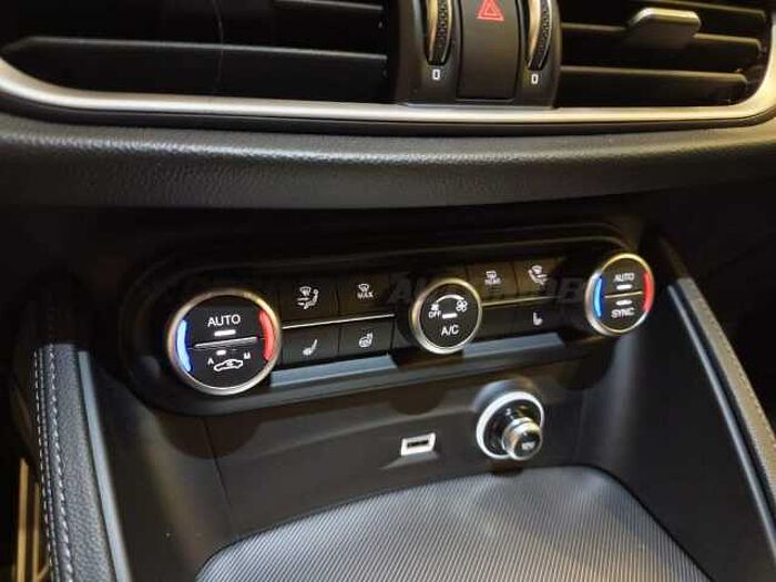 Alfa Romeo Stelvio 2.1l