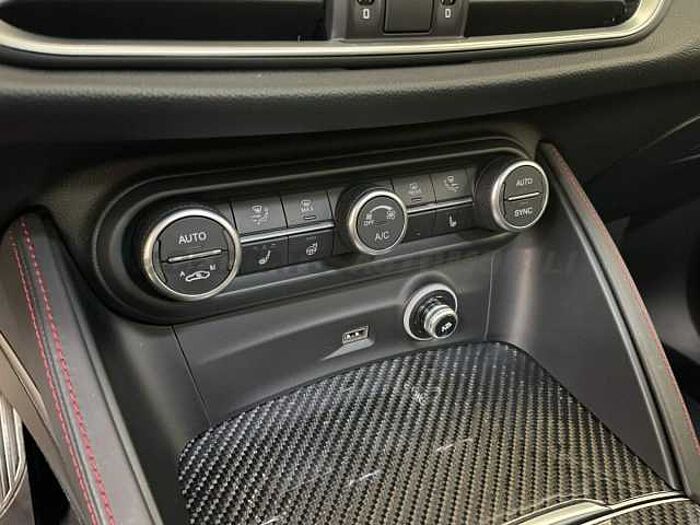 Alfa Romeo Stelvio 2.1l