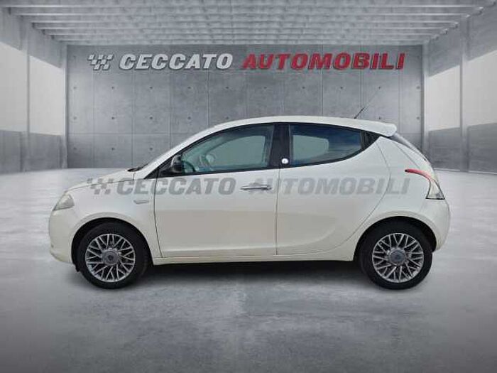 Lancia Ypsilon 1.2l