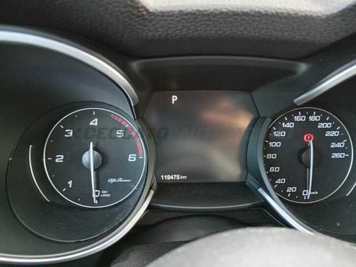 Alfa Romeo Stelvio 2.1l