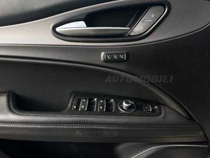 Alfa Romeo Stelvio 2.1l