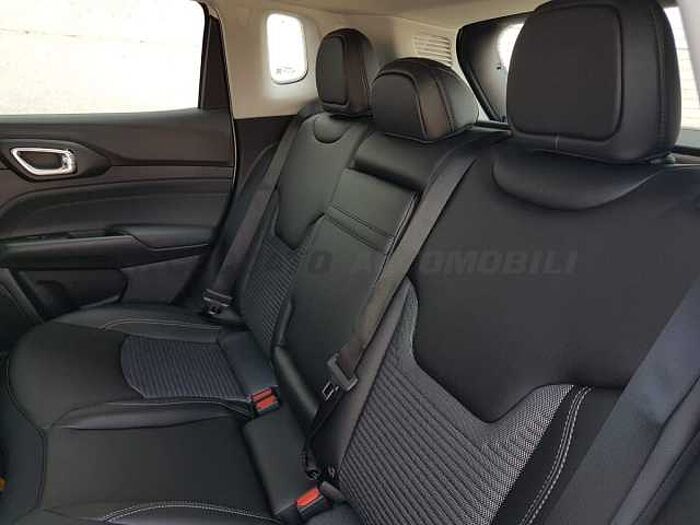Jeep Compass 1.5l