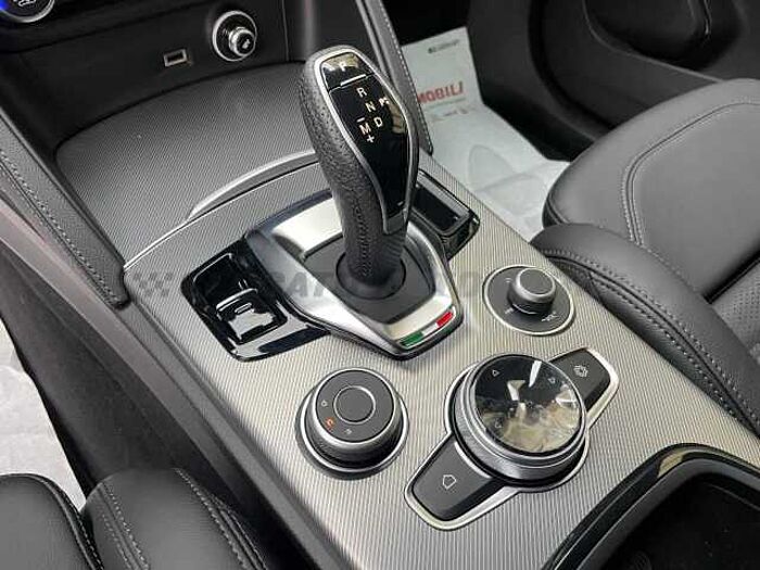 Alfa Romeo Stelvio 2.1l