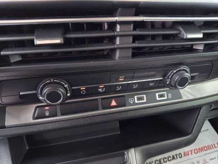 Citroen SpaceTourer 2l