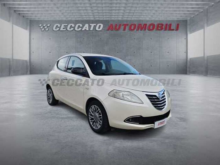 Lancia Ypsilon 1.2l