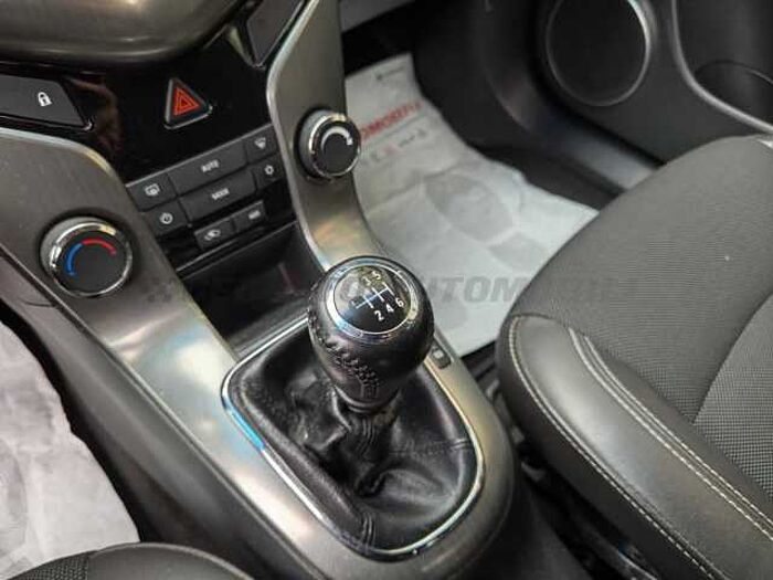 Chevrolet Cruze 1.7l