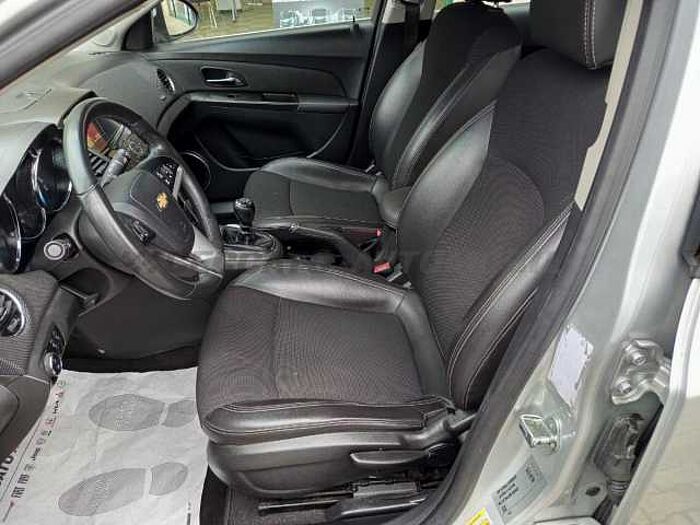 Chevrolet Cruze 1.7l
