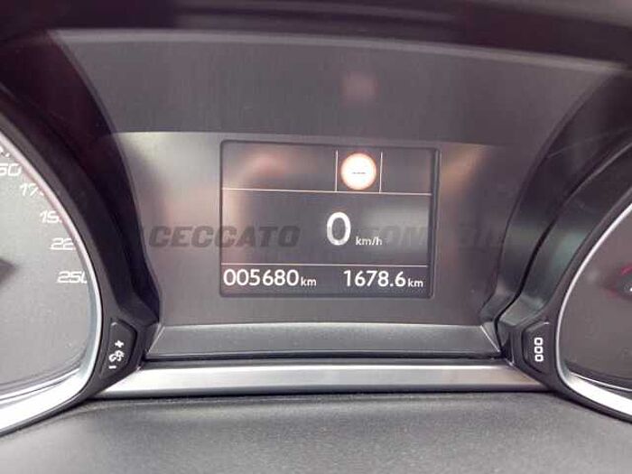 Peugeot 308 1.2l