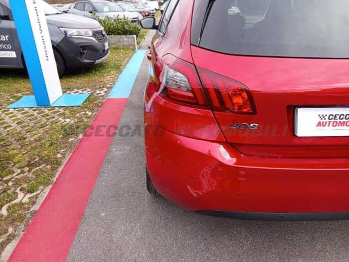 Peugeot 308 1.2l