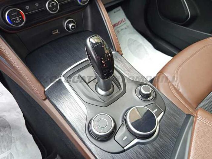 Alfa Romeo Stelvio 2.1l