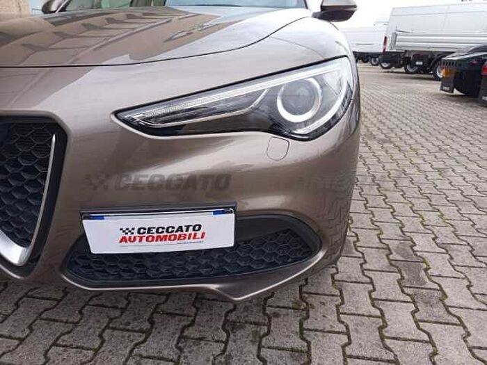 Alfa Romeo Stelvio 2.1l
