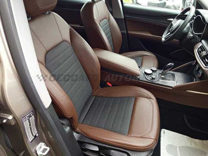 Alfa Romeo Stelvio 2.1l