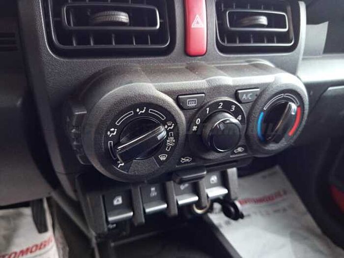 Suzuki Jimny 1.5l
