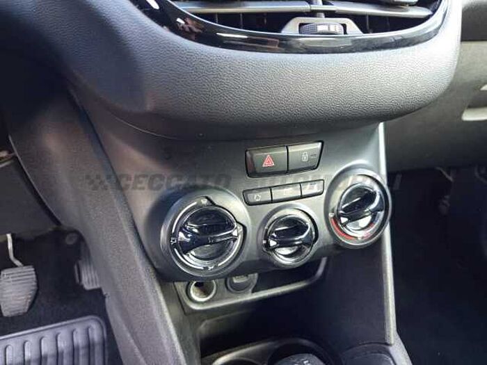 Peugeot 208 1.2l
