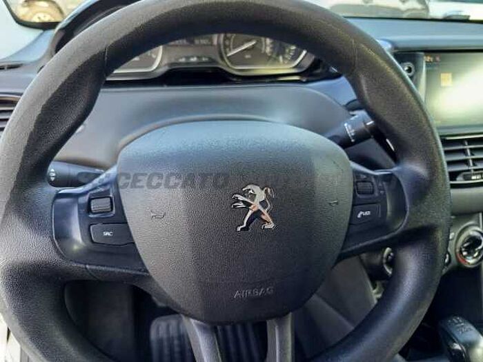 Peugeot 208 1.2l