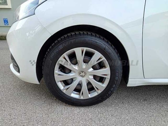 Peugeot 208 1.2l