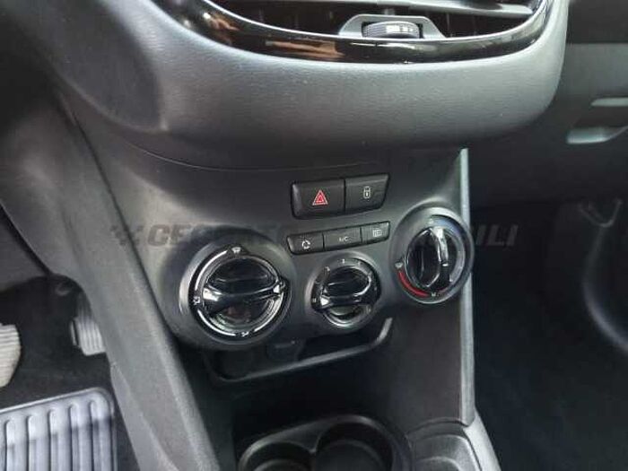 Peugeot 208 1.2l