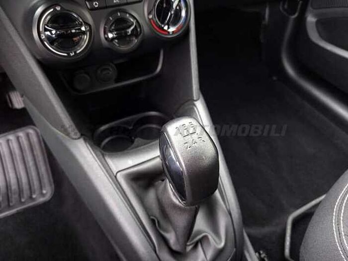 Peugeot 208 1.2l