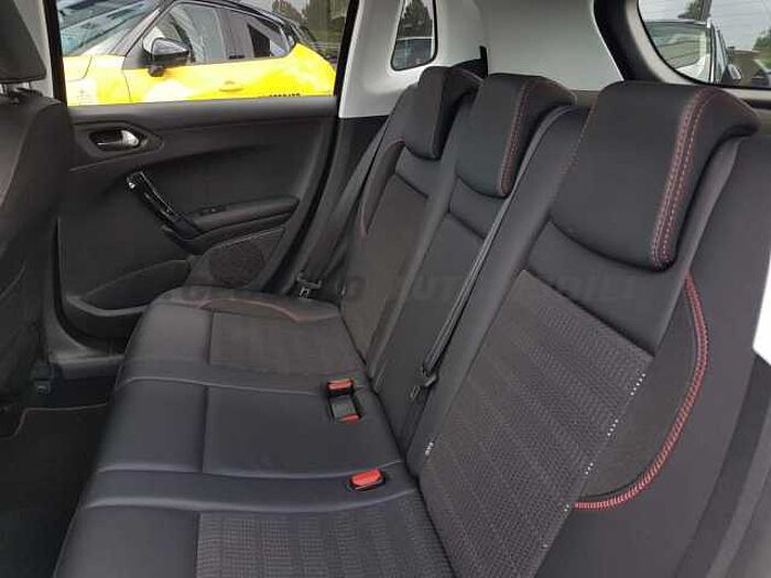 Peugeot 2008 1.5l
