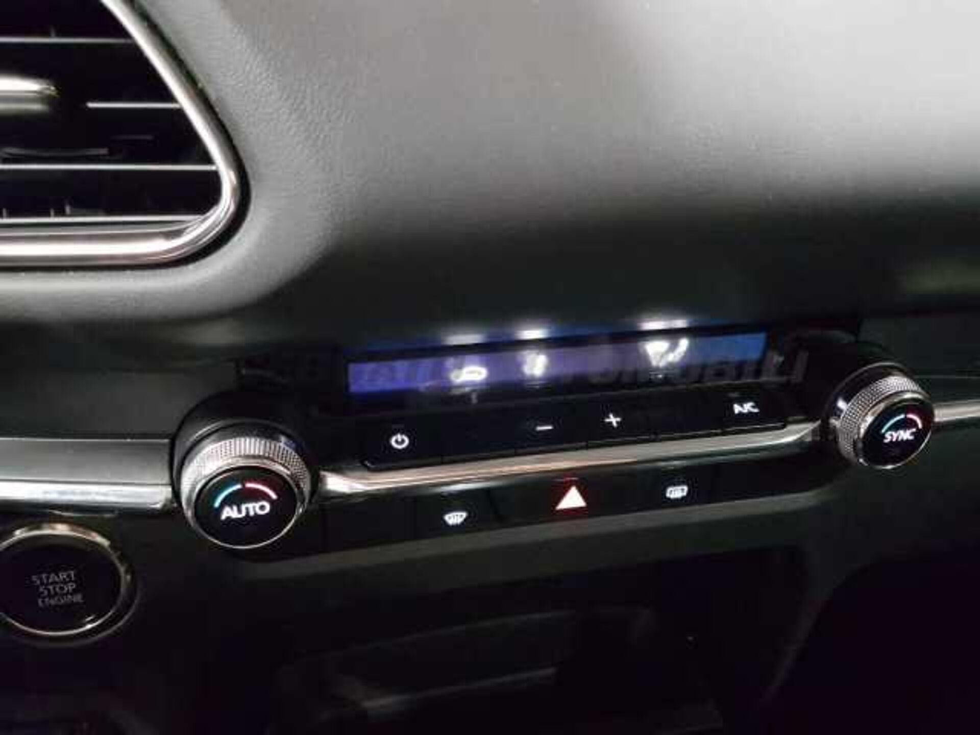 Mazda CX-30 2.0l - black