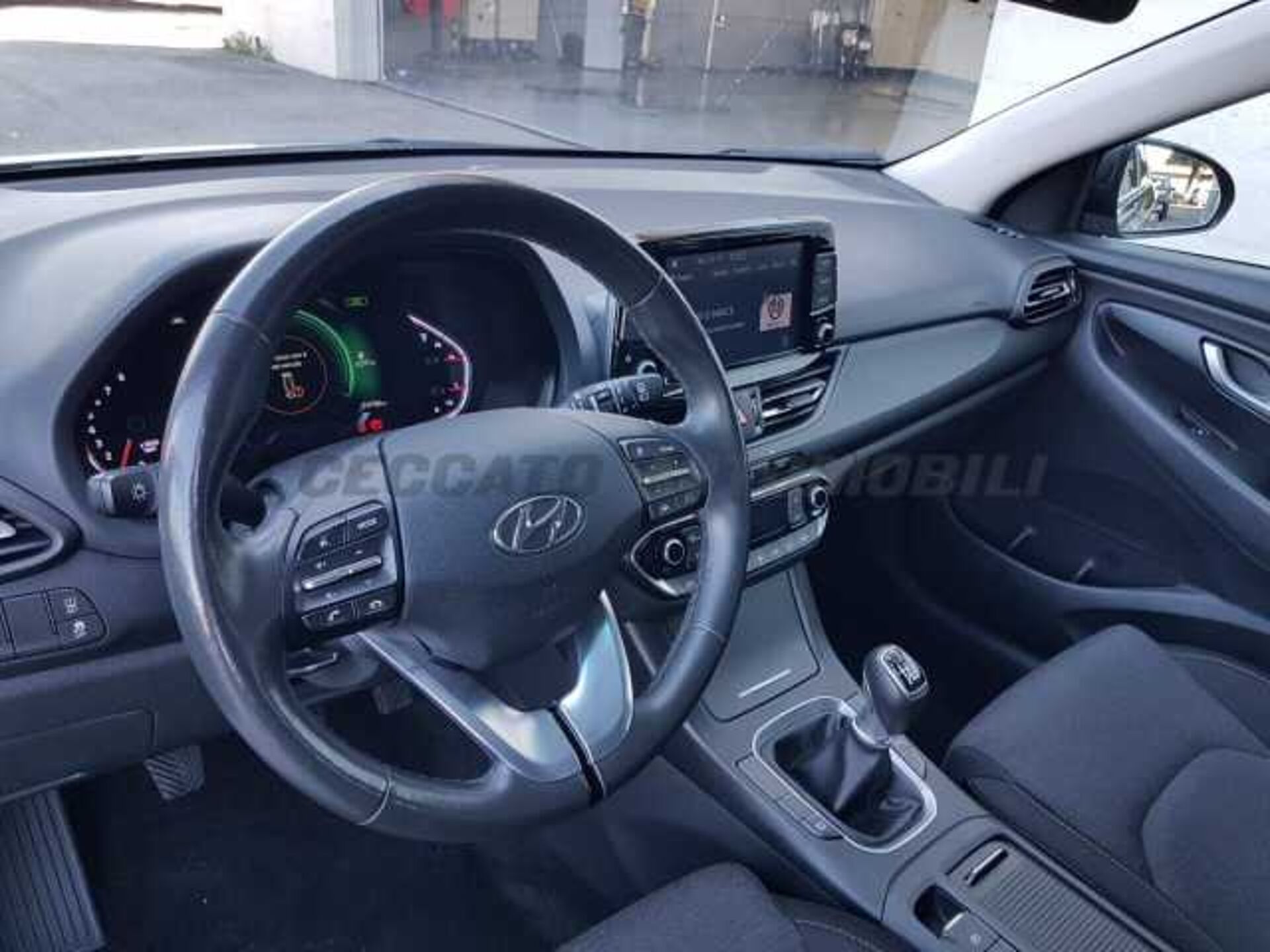 Hyundai i30 1.0l - grey