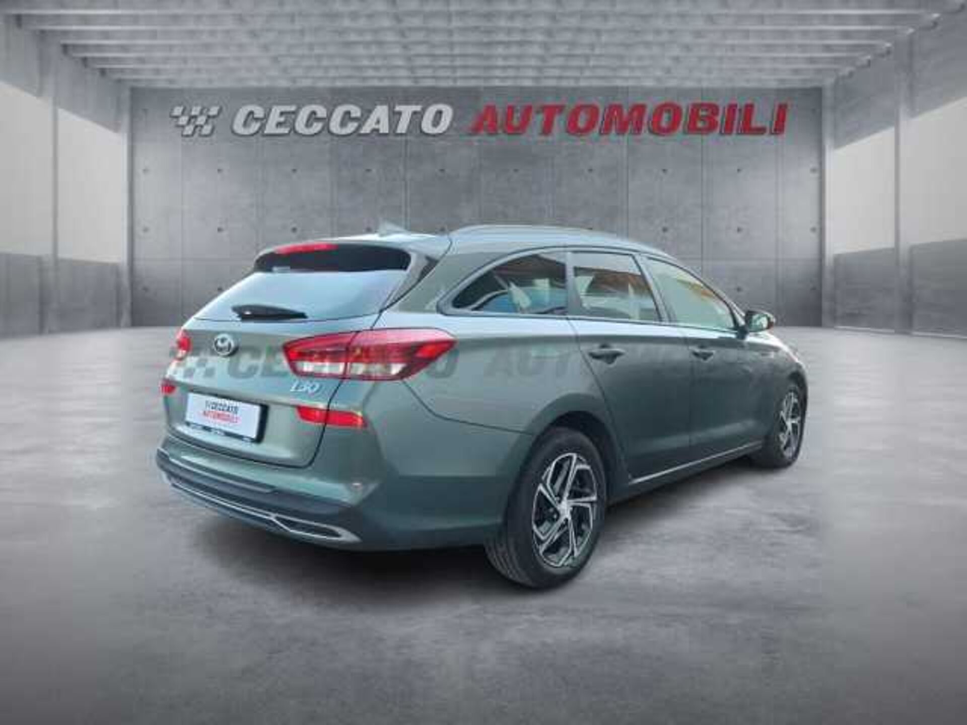 Hyundai i30 1.0l - grey