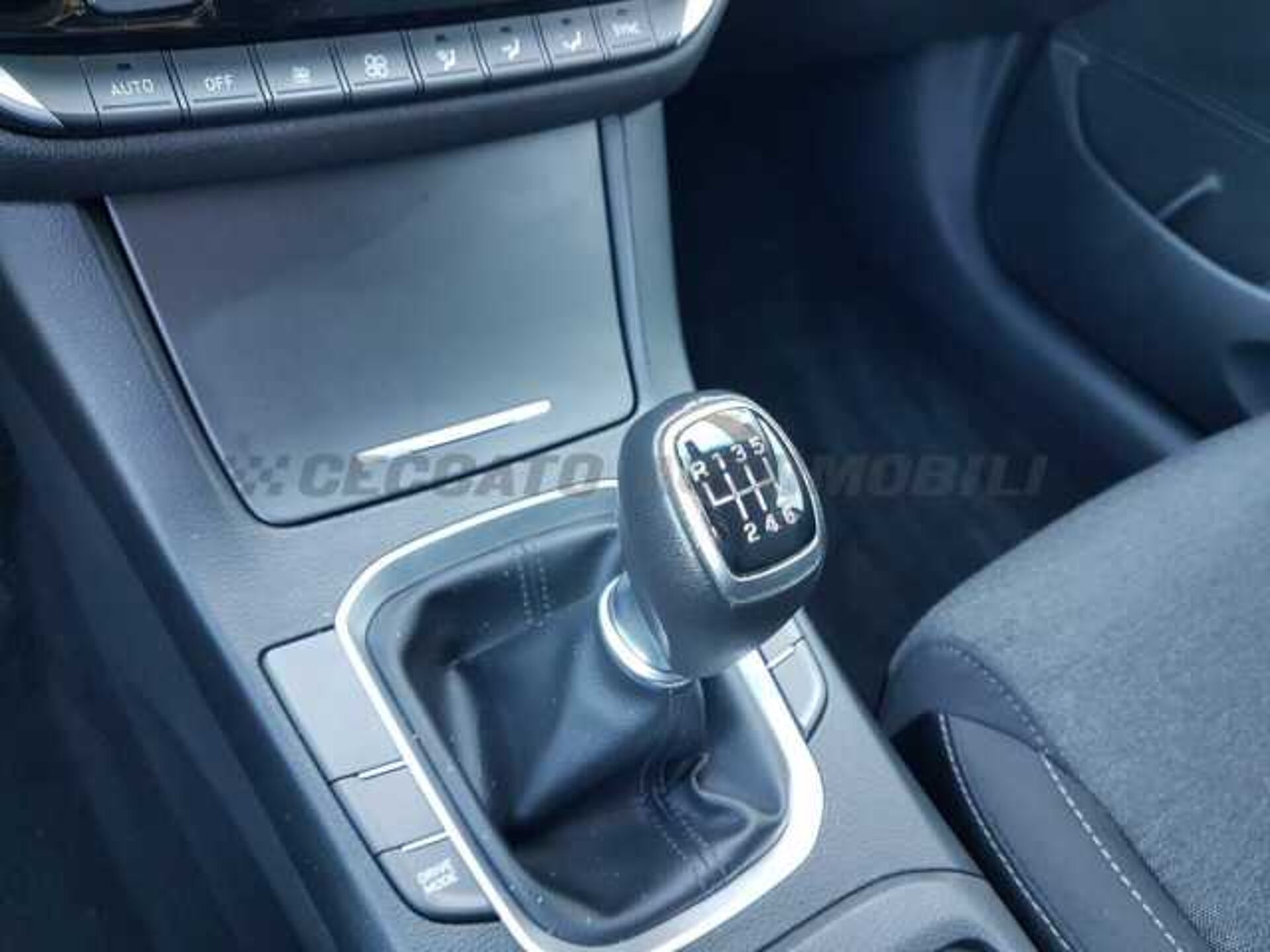 Hyundai i30 1.0l - grey