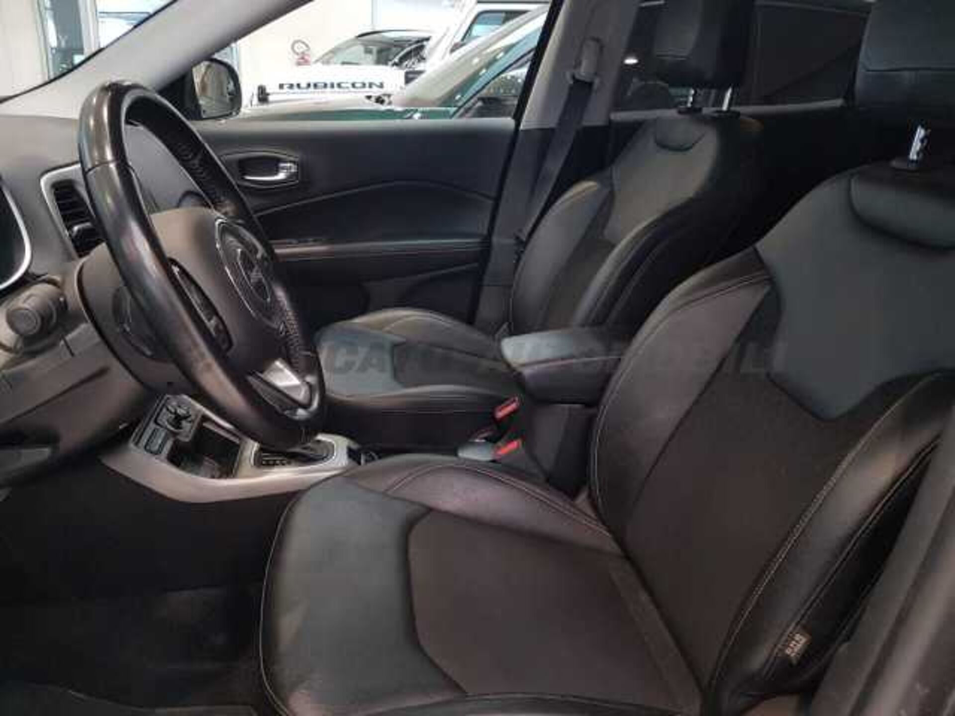 Jeep Compass 1.3l - grey