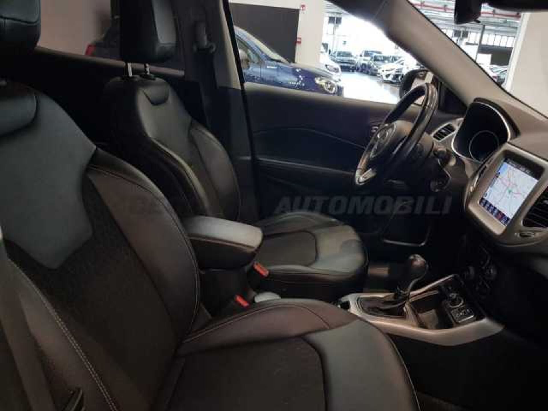 Jeep Compass 1.3l - grey