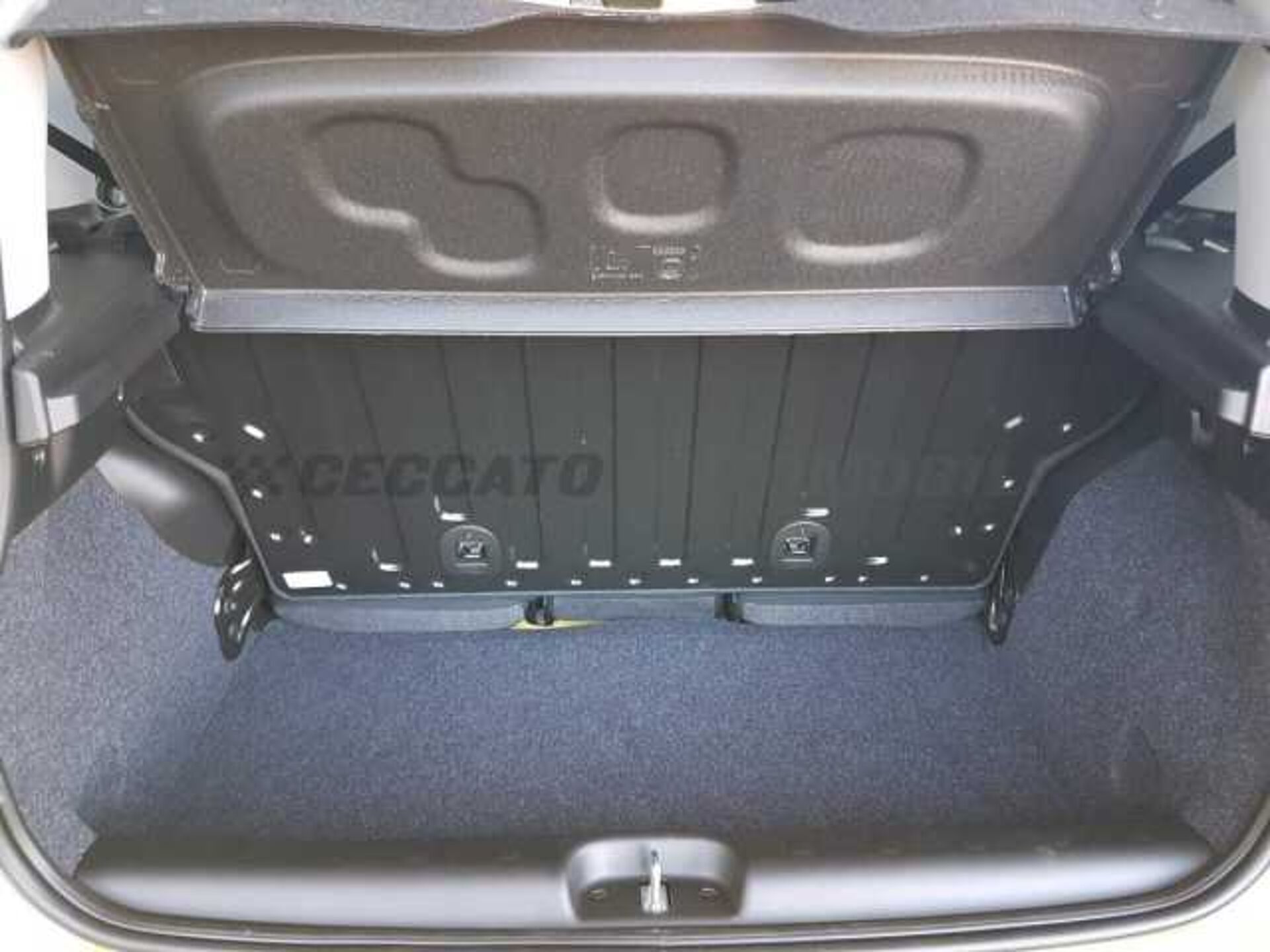 Fiat Panda 1.0l - yellow