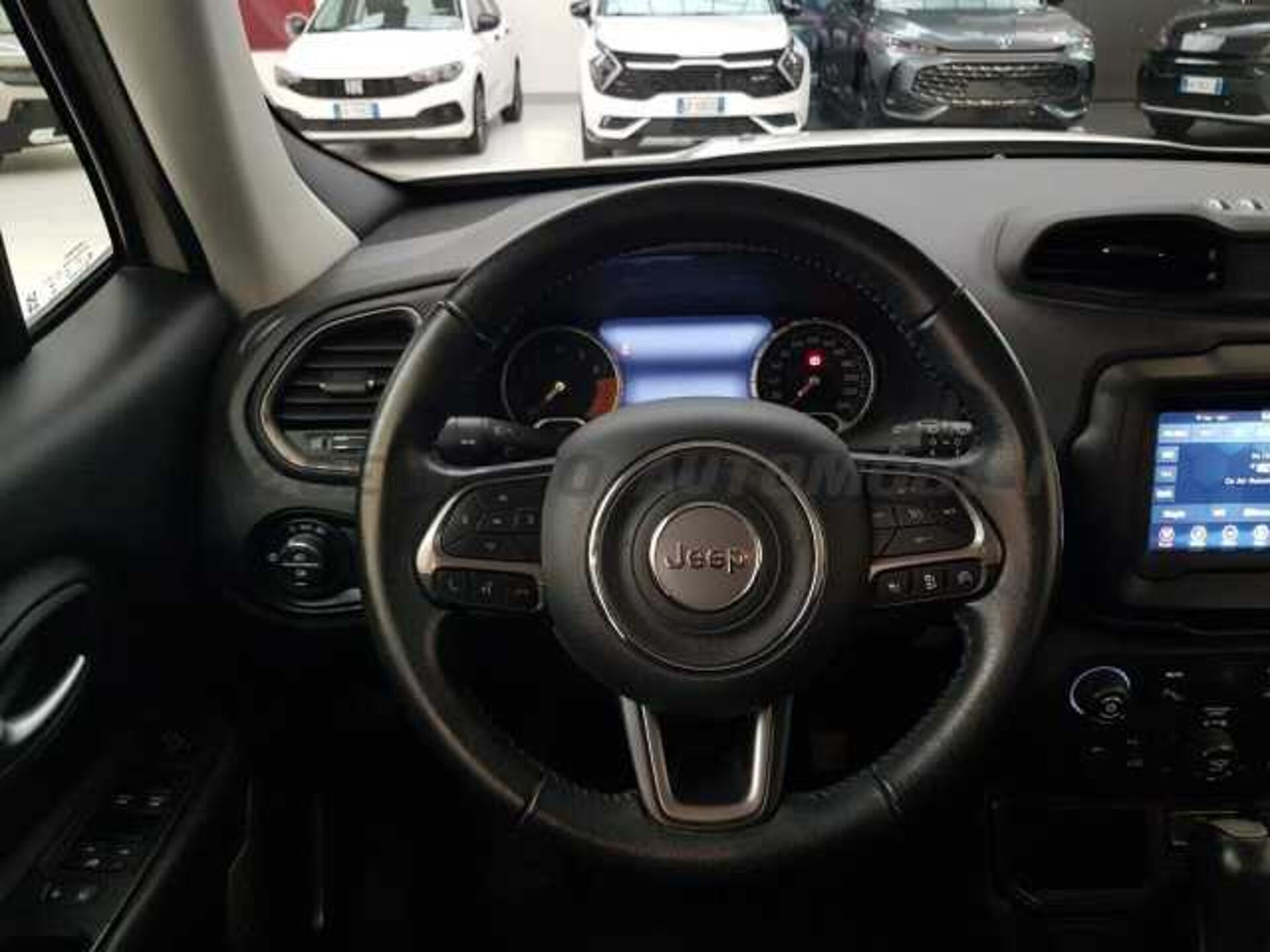 Jeep Renegade 1.3l - white