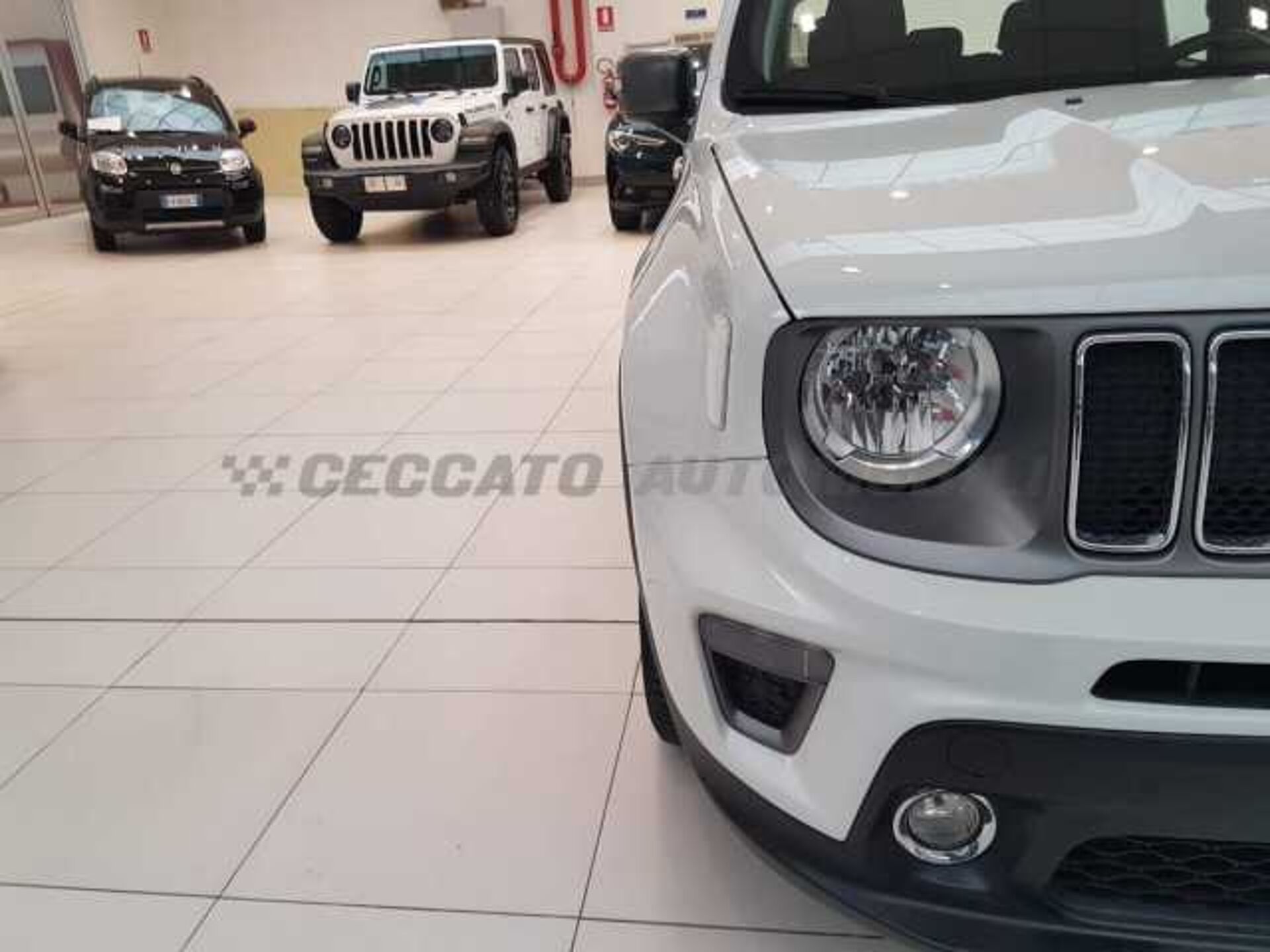 Jeep Renegade 1.3l - white
