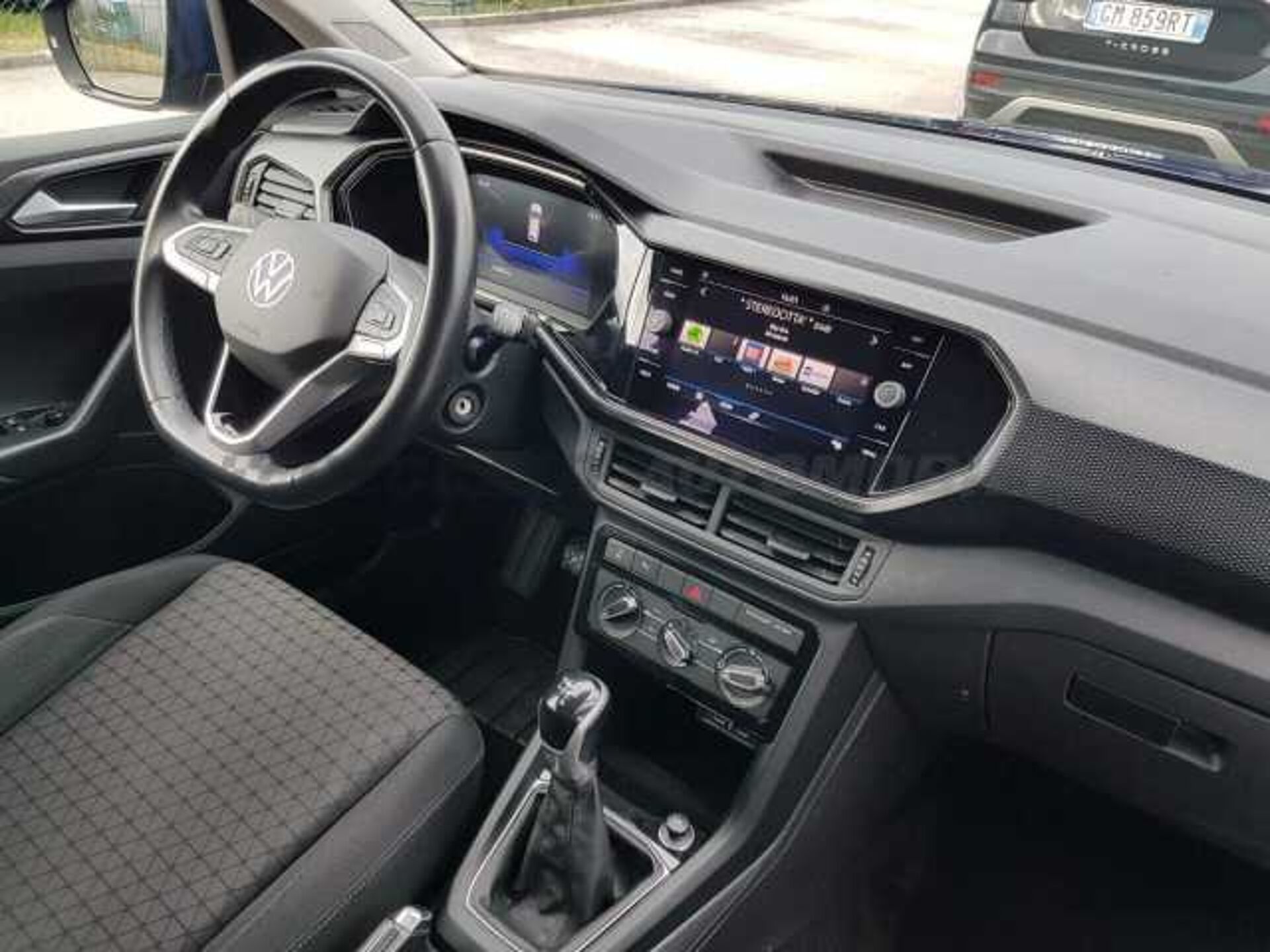 Volkswagen 1.0l - blue