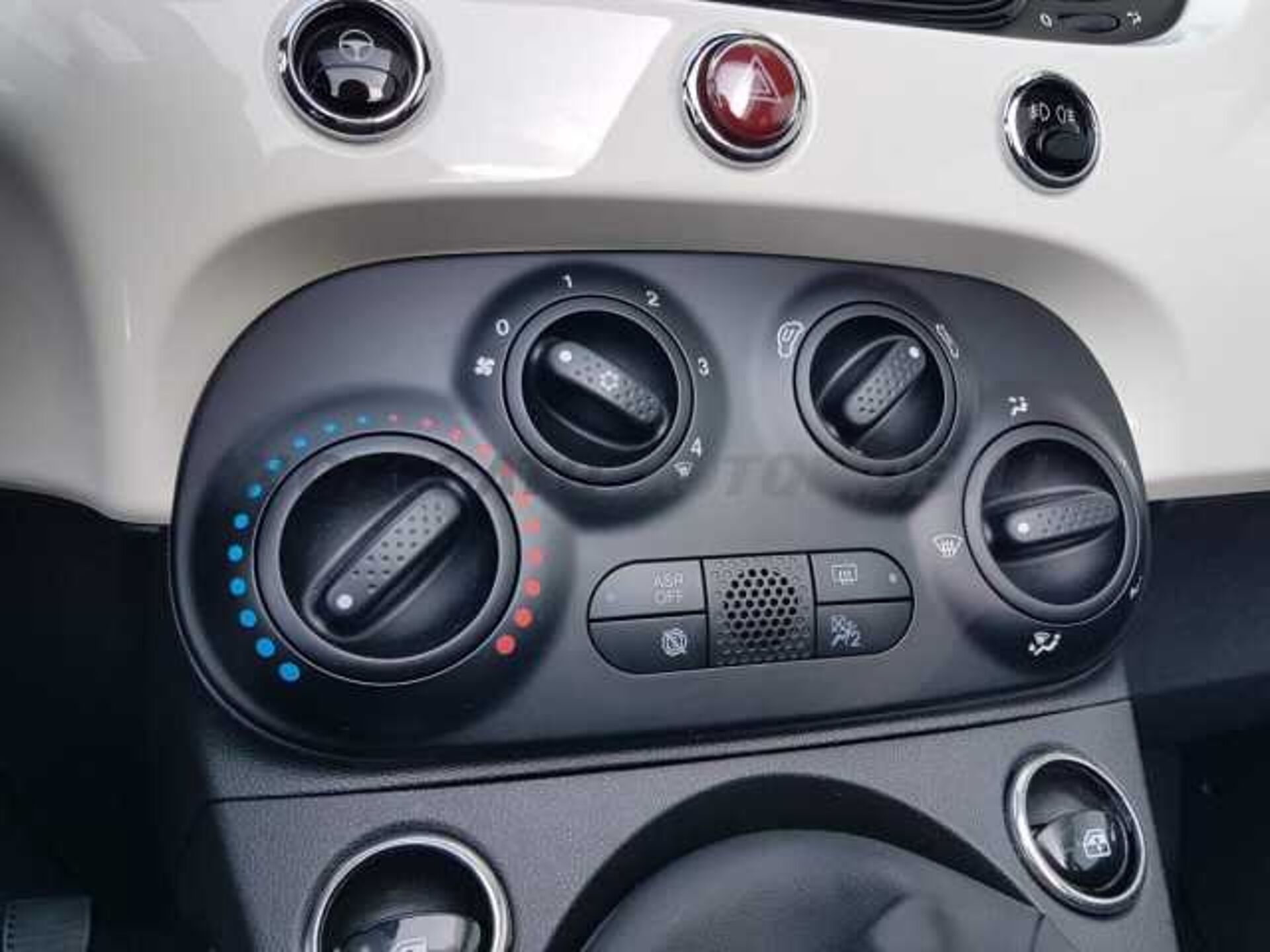 Fiat 500C 1.0l - white