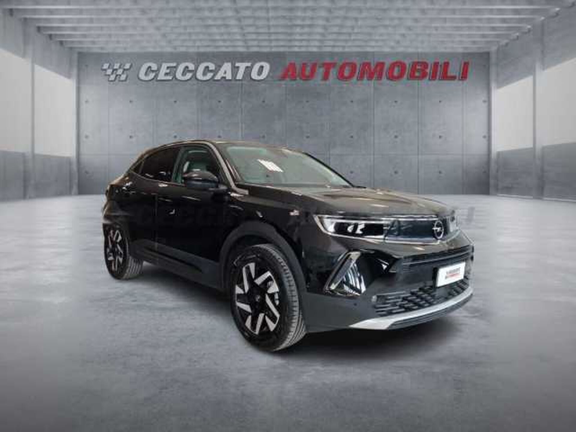 Opel Mokka 1.2l - black