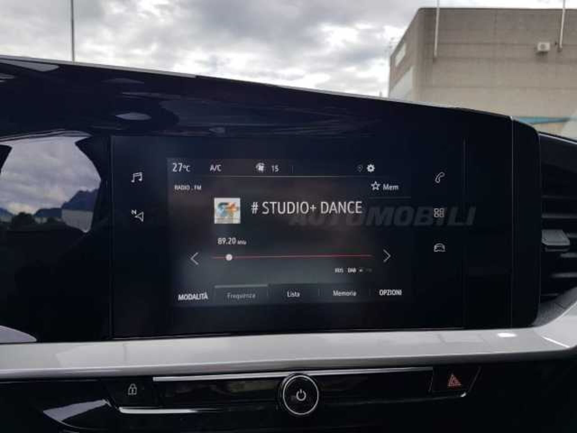 Opel Mokka 1.2l - black