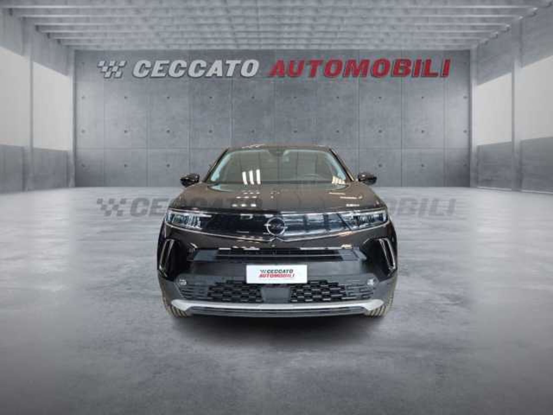 Opel Mokka 1.2l - black