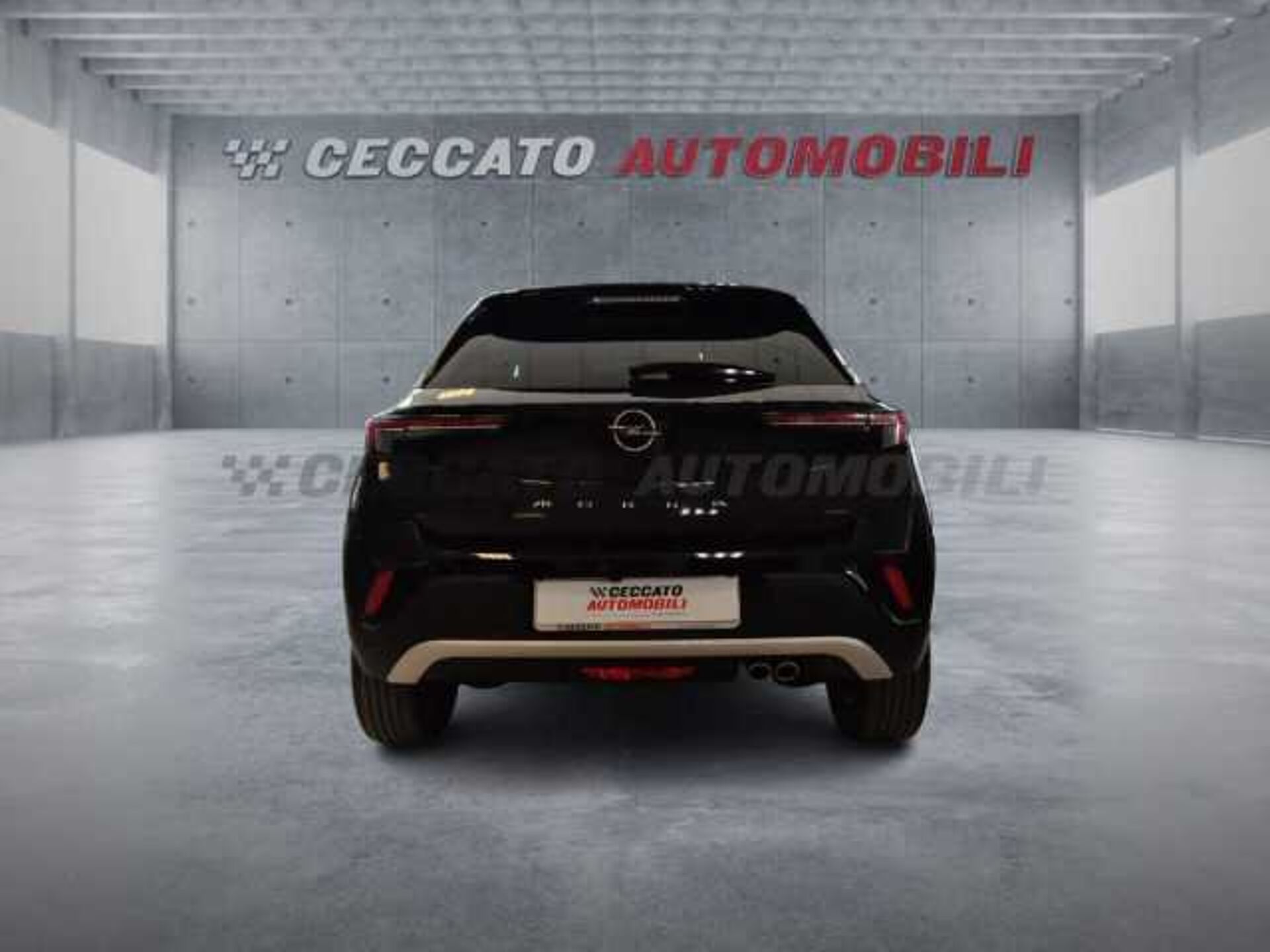 Opel Mokka 1.2l - black