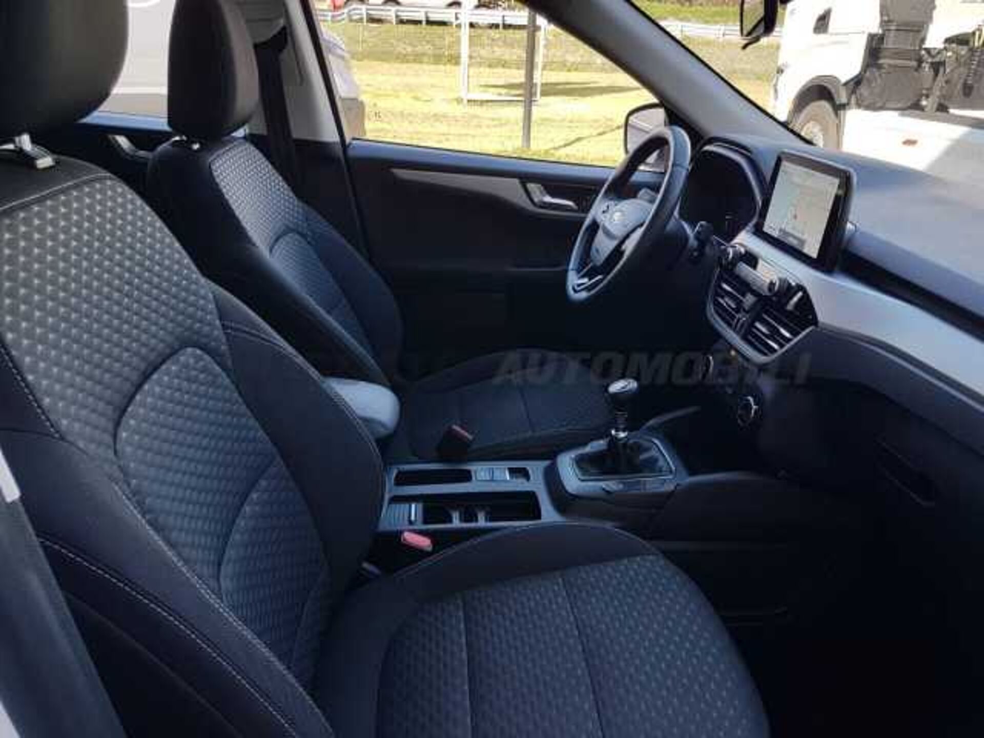 Ford Kuga 1.5l - white