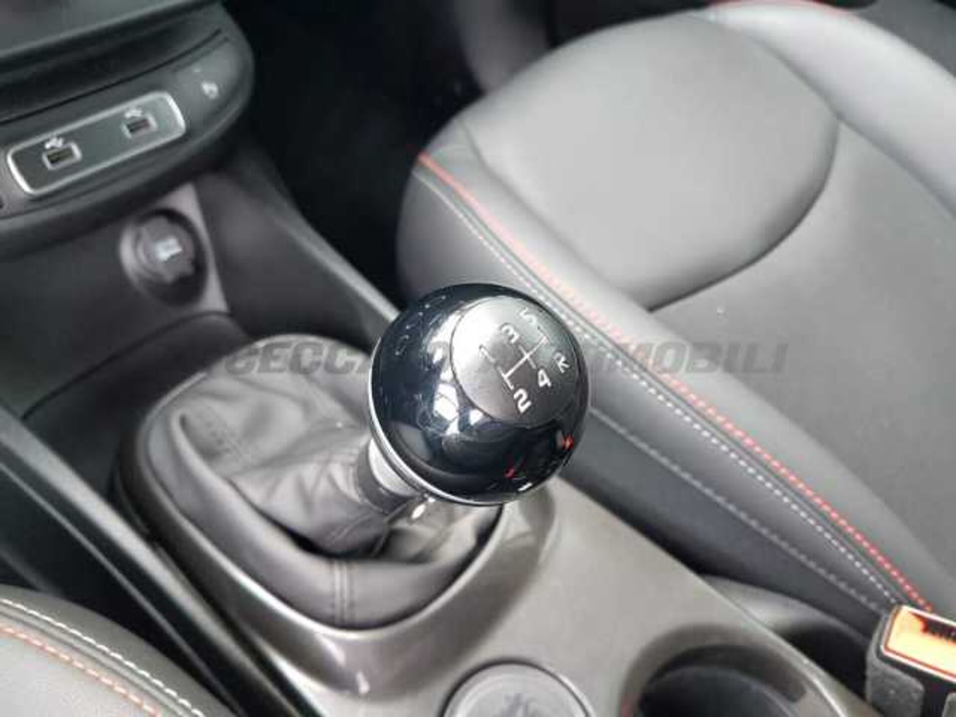 Fiat 500X 1.2l - red