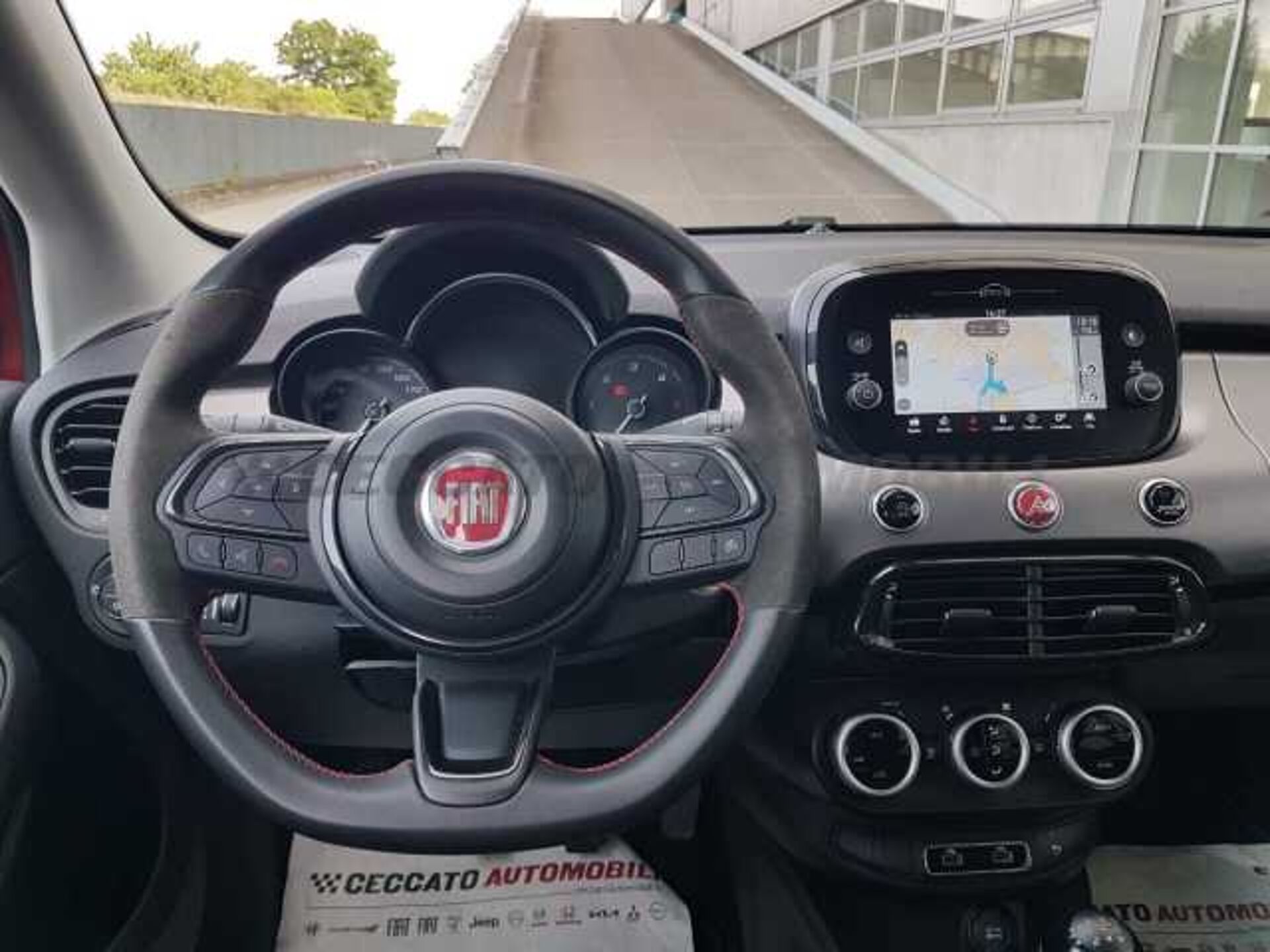 Fiat 500X 1.2l - red
