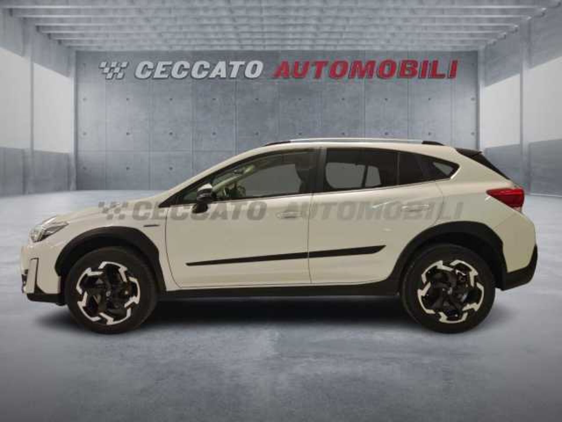 Subaru XV 2.0l - white