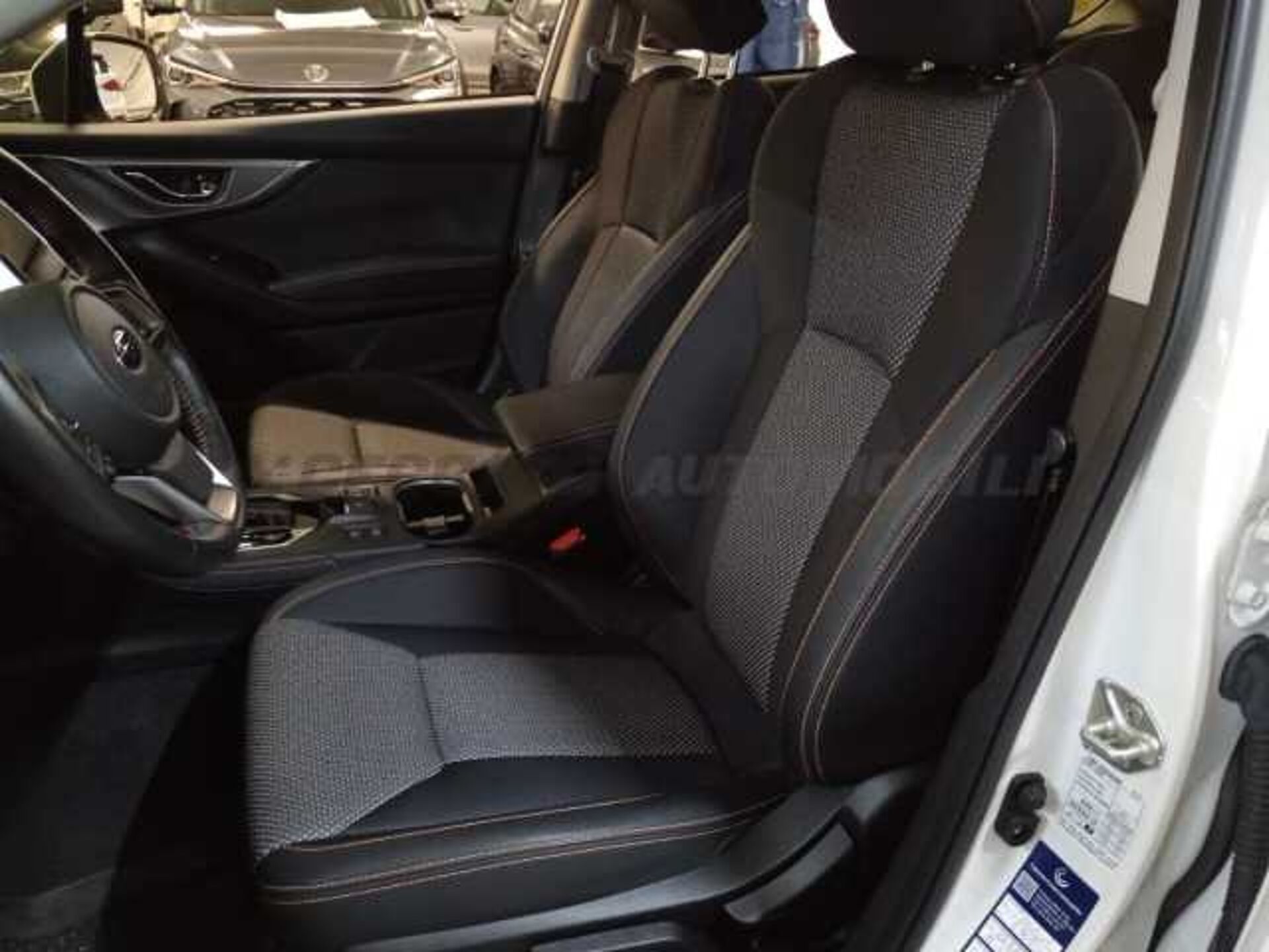 Subaru XV 2.0l - white